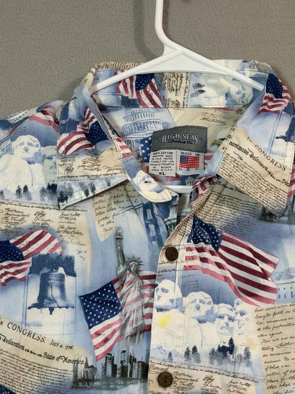 High Seas Trading Co. Mens USA Patriotic Button Up XL